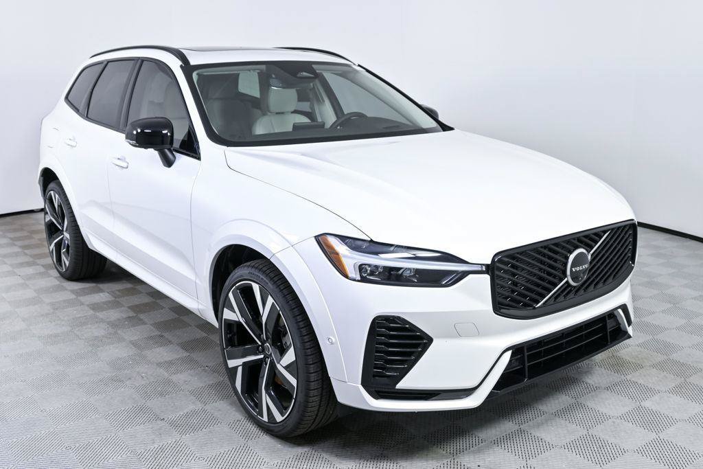 New 2026 Volvo XC60 T8 Ultra w/ Protection Package Premier AWD/4WD image 25