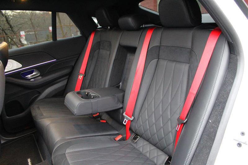 Used 2023 Mercedes-Benz GLE 53 AMG 4MATIC Coupe w/ Parking Assistance Package image 30