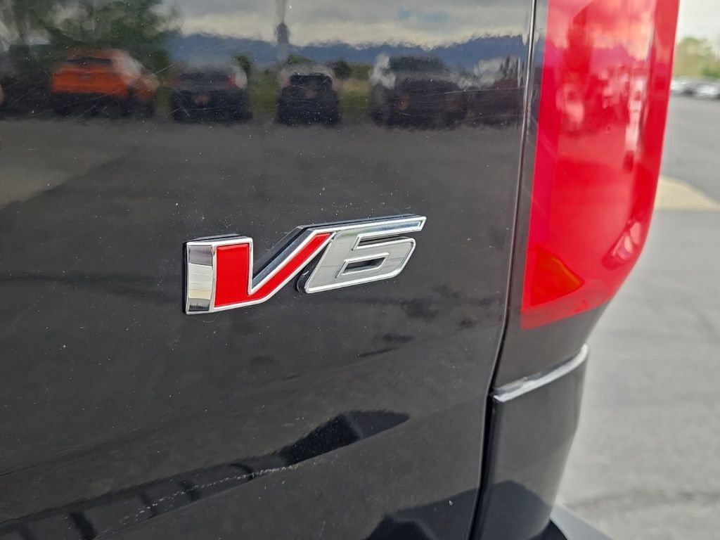 Used 2021 Chevrolet Colorado Z71 AWD/4WD image 11