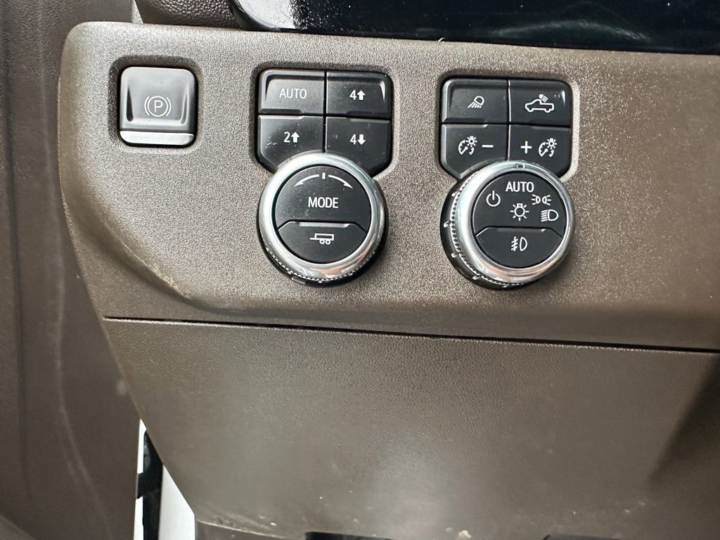 Used 2023 GMC Sierra 1500 SLT image 13