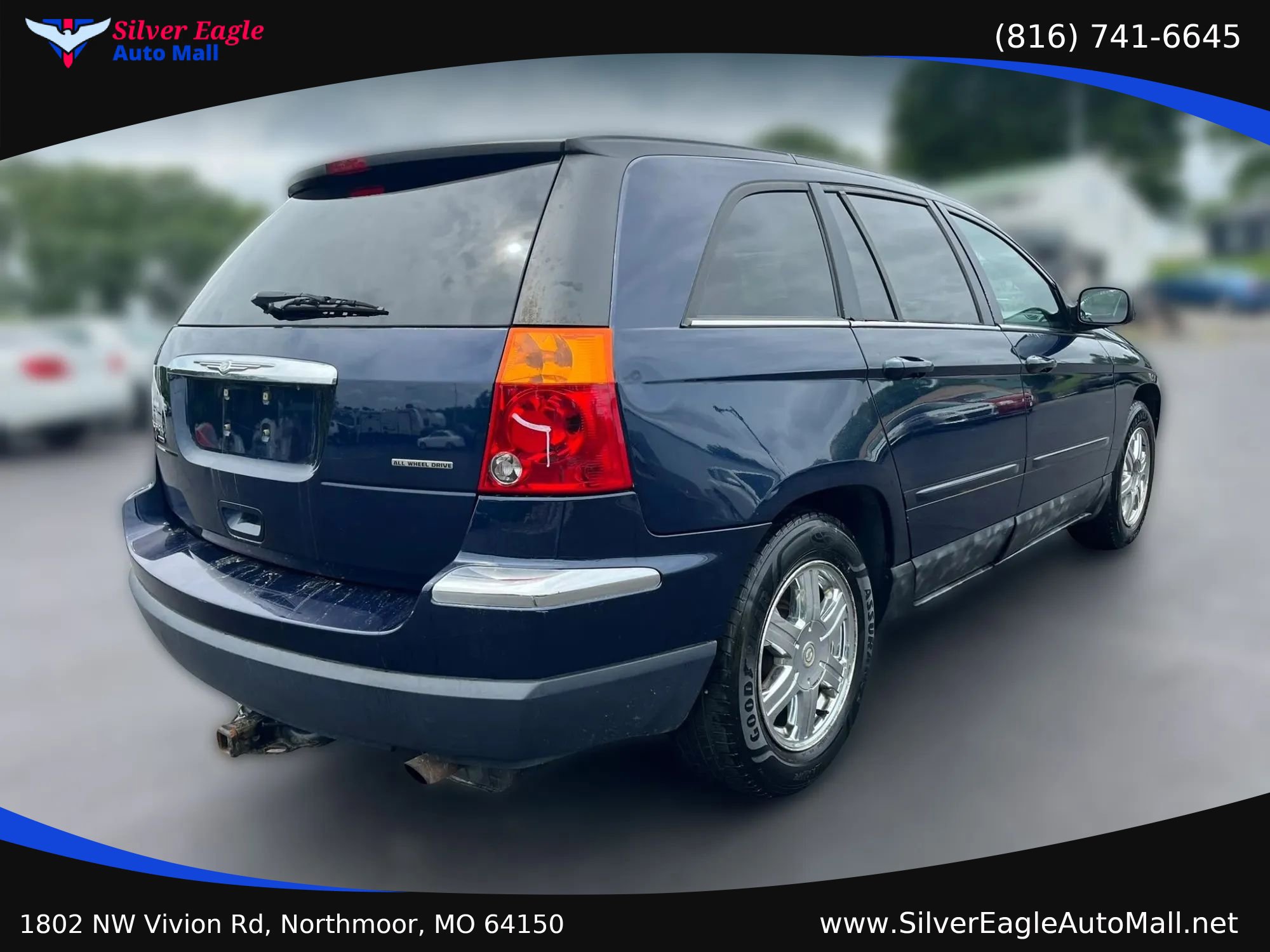 Used 2006 Chrysler Pacifica Touring AWD/4WD image 4