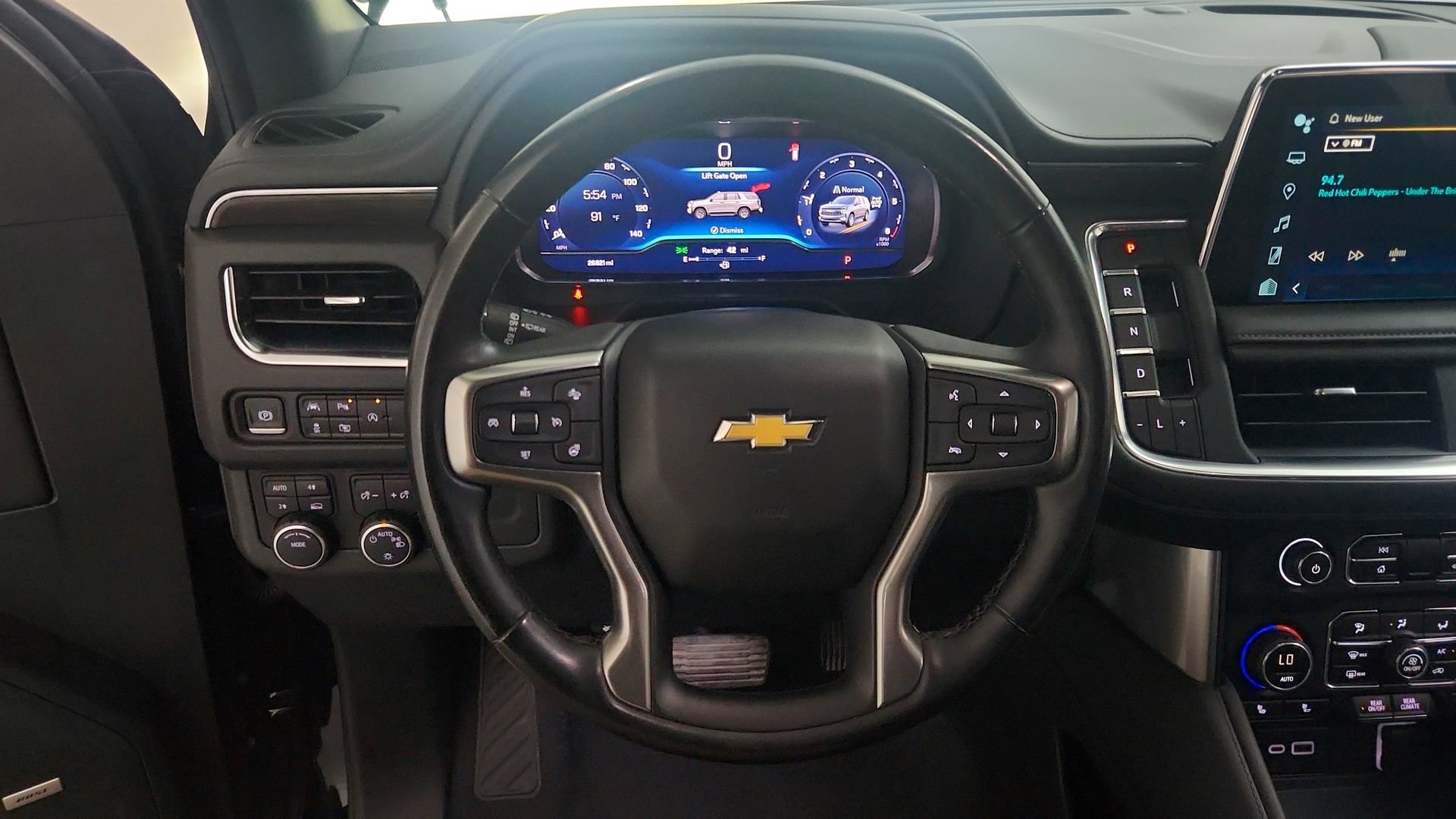 Certified 2023 Chevrolet Tahoe LT w/ Luxury Package AWD/4WD image 19