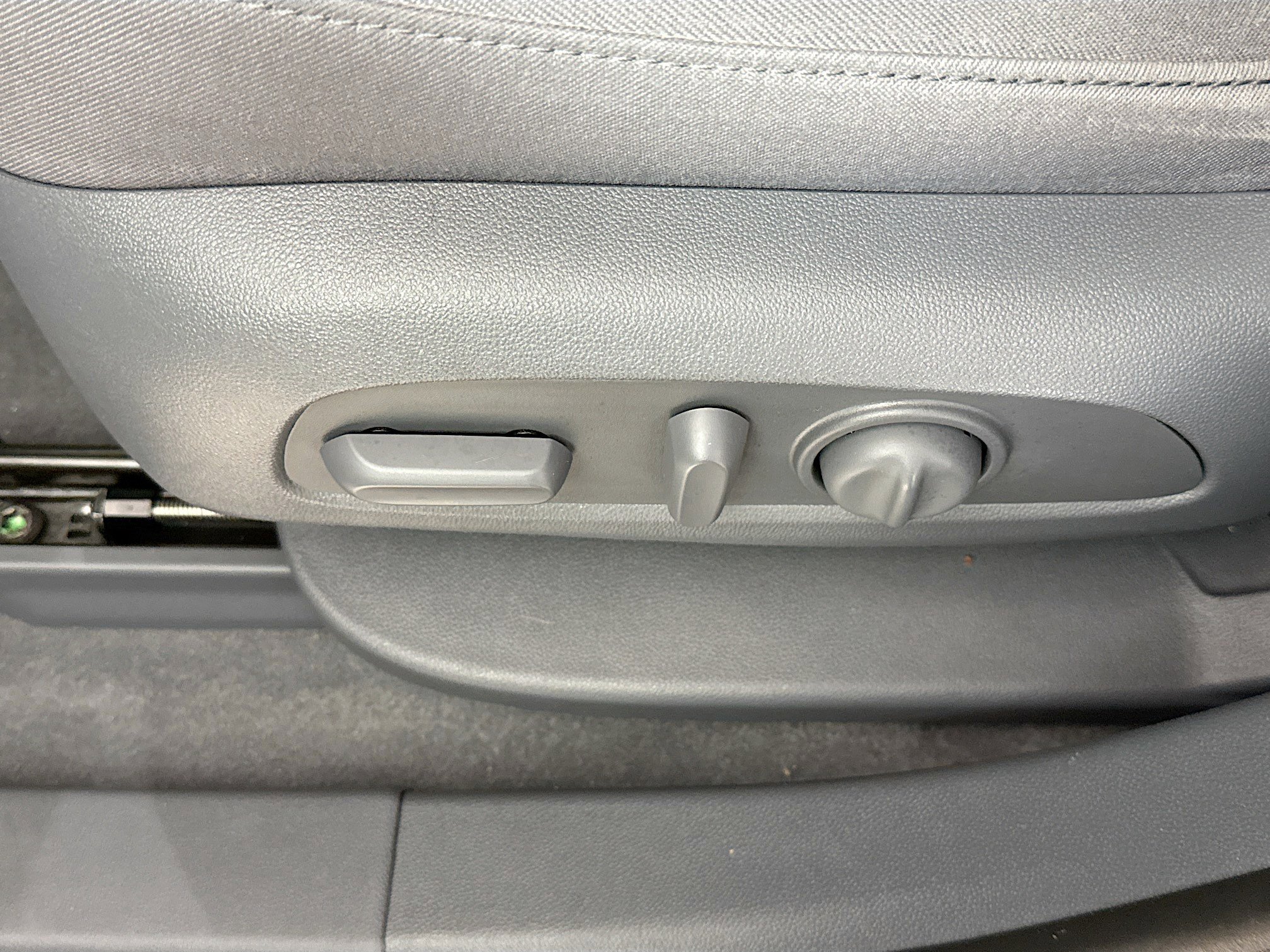 Used 2022 Chevrolet Blazer LT image 22