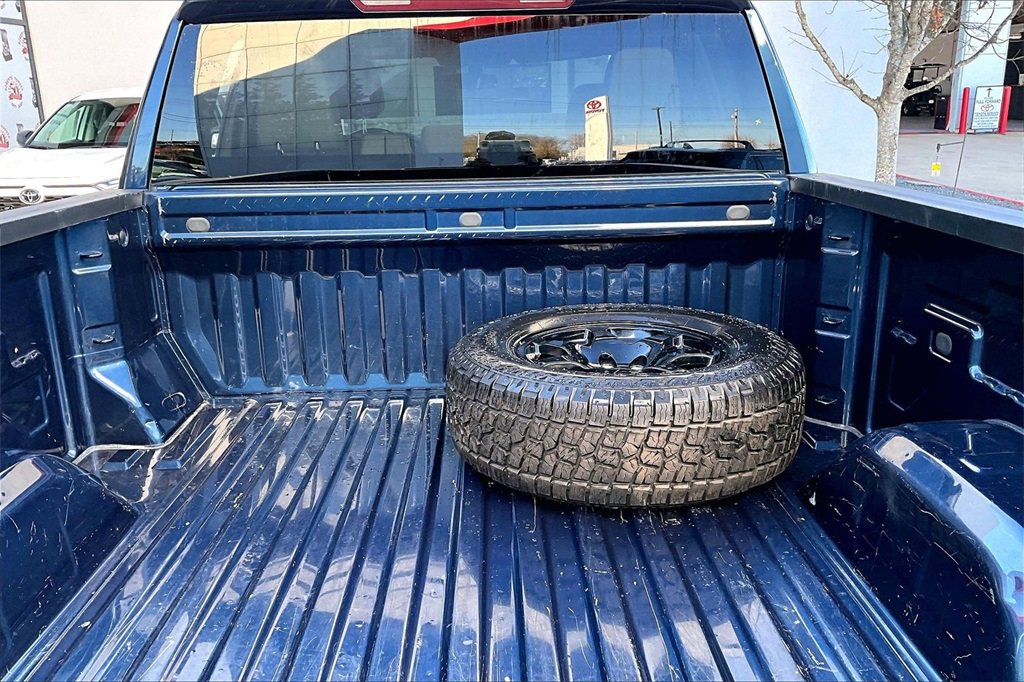 Used 2019 Chevrolet Silverado 1500 LT w/ All-Star Edition image 22