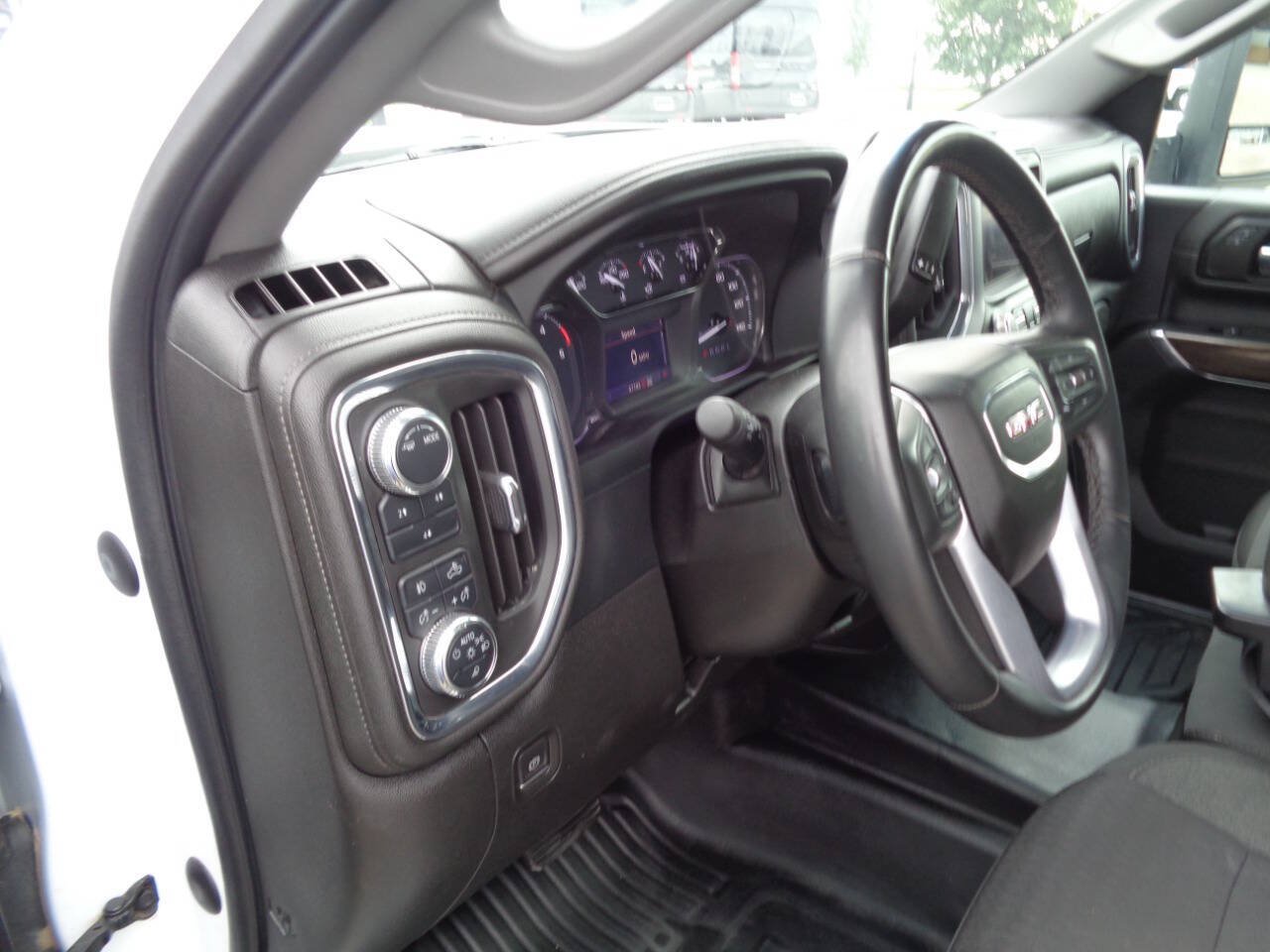 Used 2023 GMC Sierra 2500 SLE w/ SLE Convenience Package AWD/4WD image 9