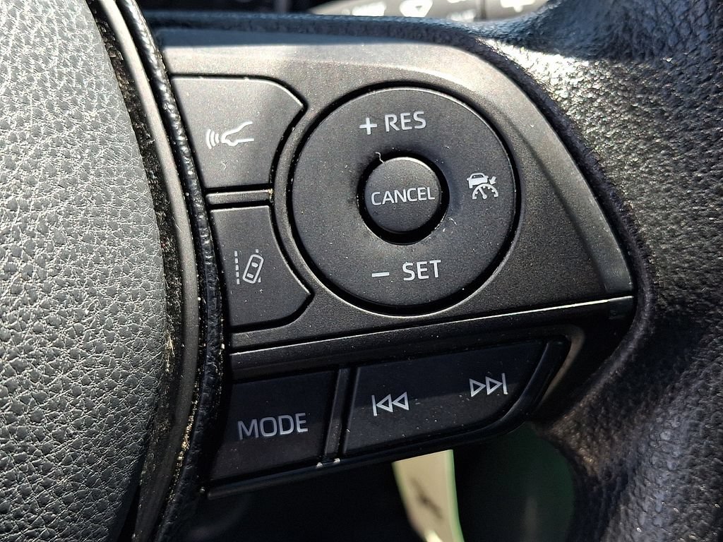 Used 2019 Toyota RAV4 LE w/ All Weather Liner Package AWD/4WD image 22