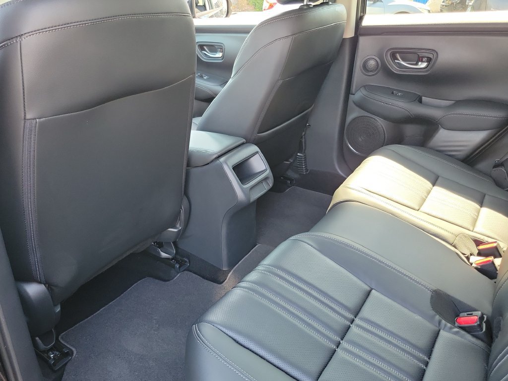 Used 2027 Honda HR-V EX-L image 14
