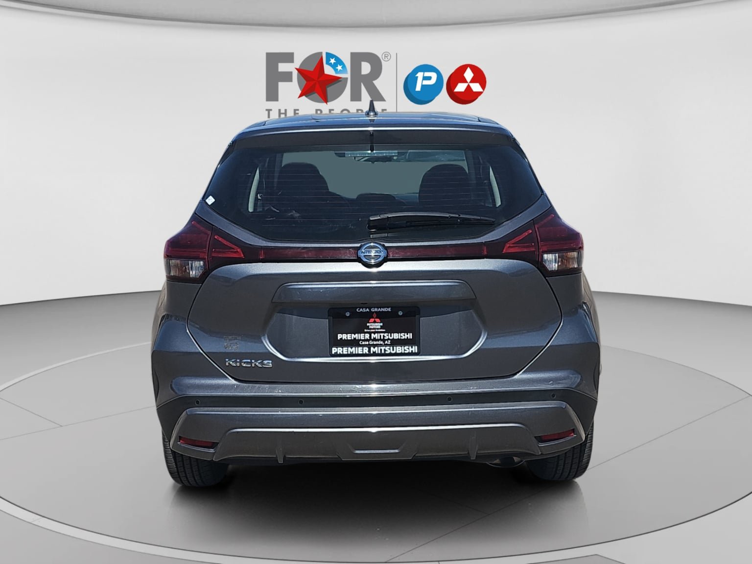 Used 2021 Nissan Kicks S FWD image 4