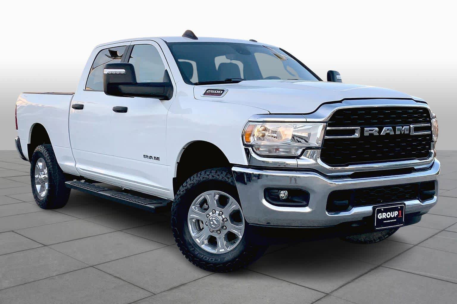 Used 2023 RAM 2500 Big Horn w/ Level 1 Equipment Group AWD/4WD image 3