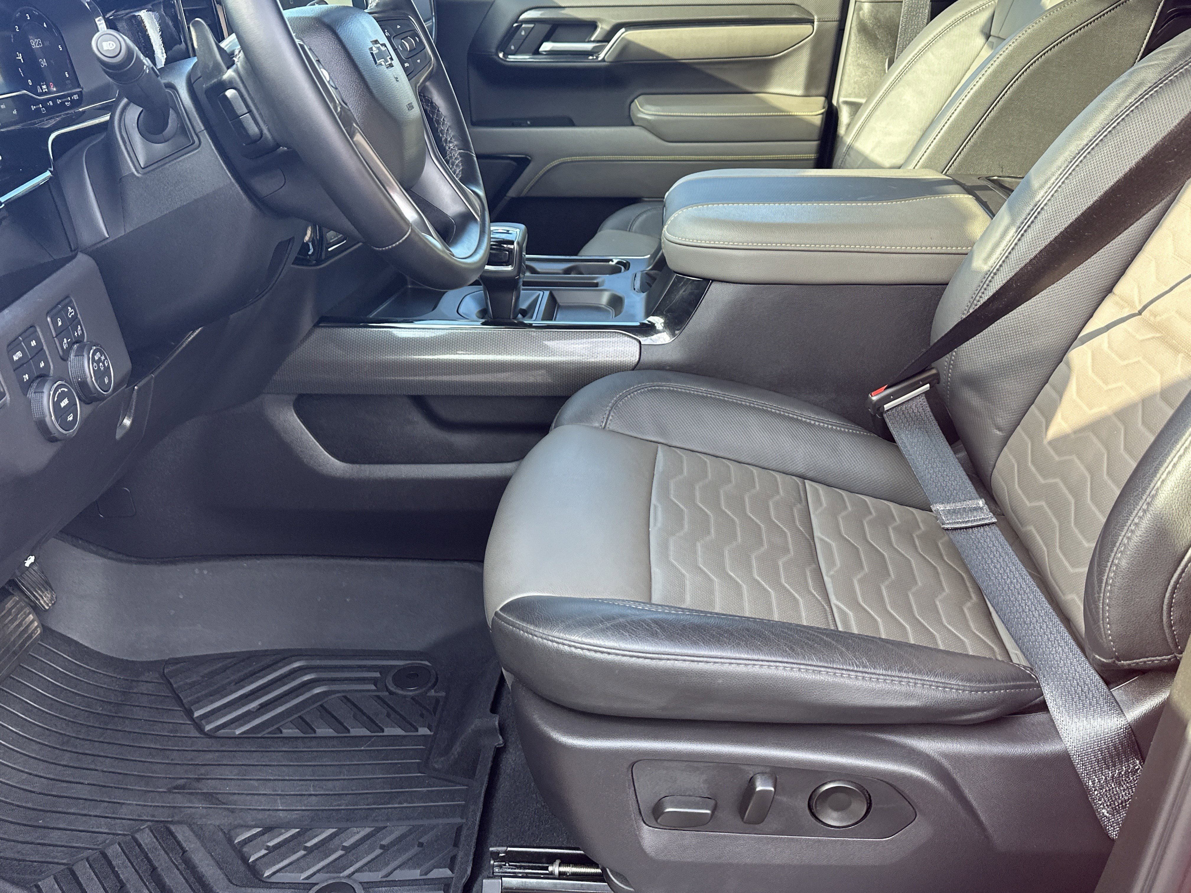 Certified 2024 Chevrolet Silverado 1500 ZR2 w/ ZR2 Bison Edition image 9