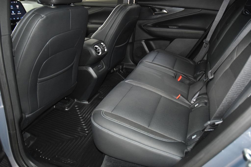 Used 2024 Chevrolet Blazer EV LT image 38