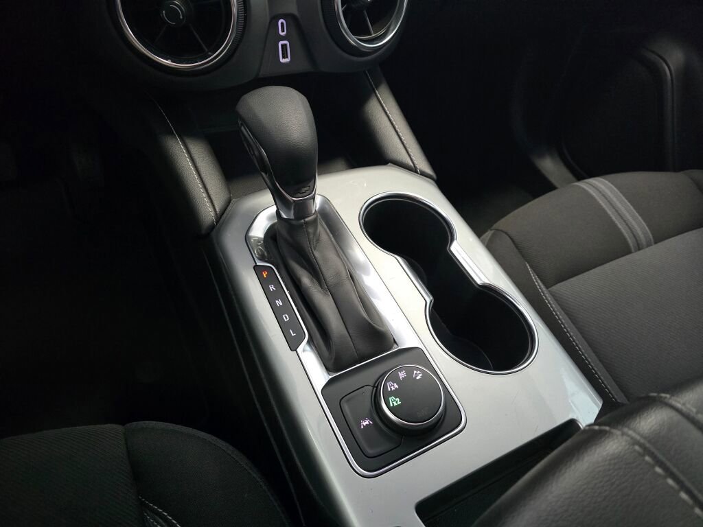 Used 2025 Chevrolet Blazer LT image 35