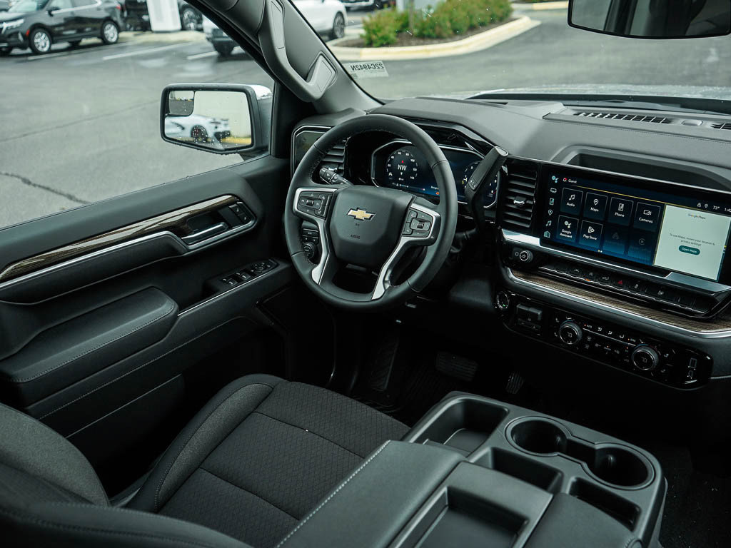 New 2026 Chevrolet Silverado 1500 LT AWD/4WD image 13