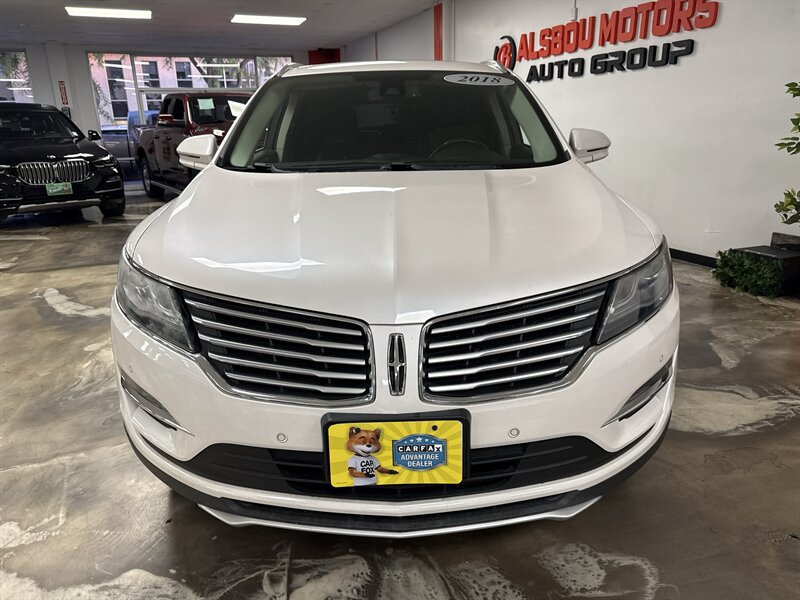 Used 2018 Lincoln MKC Reserve FWD image 2