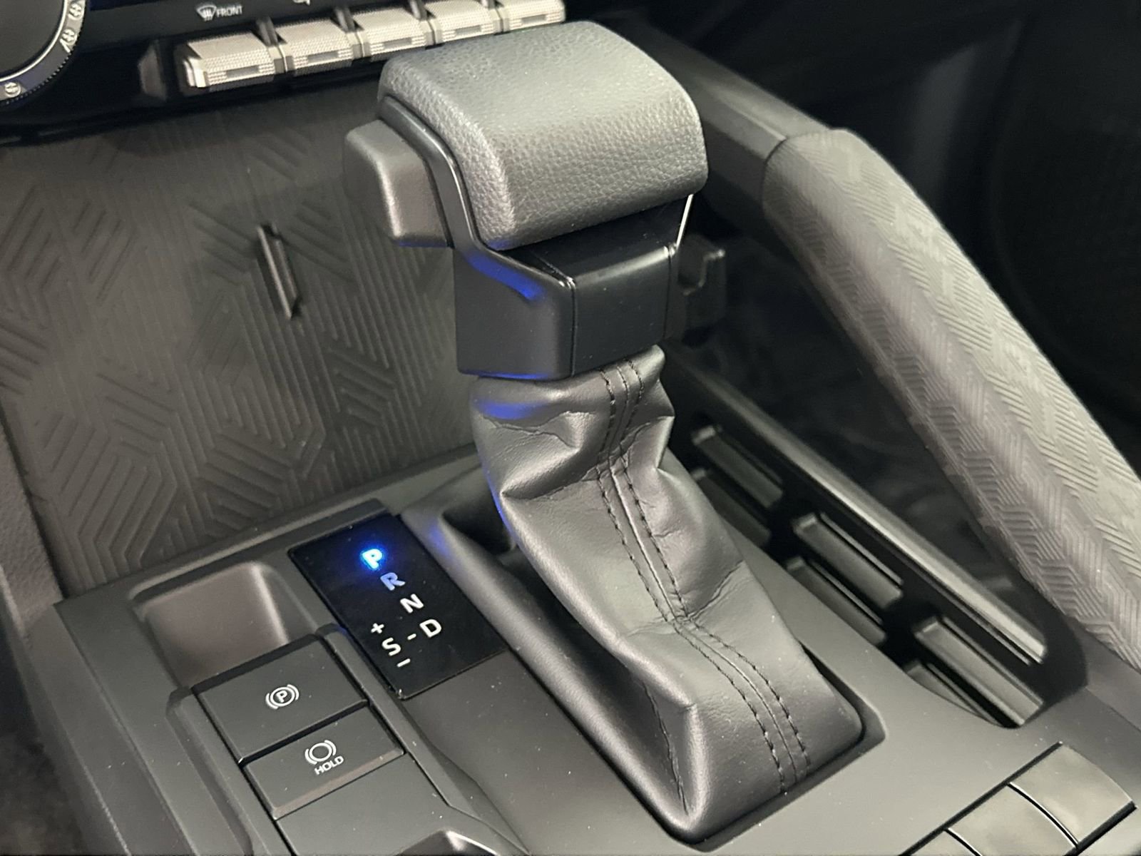 Used 2025 Toyota Tacoma SR image 20