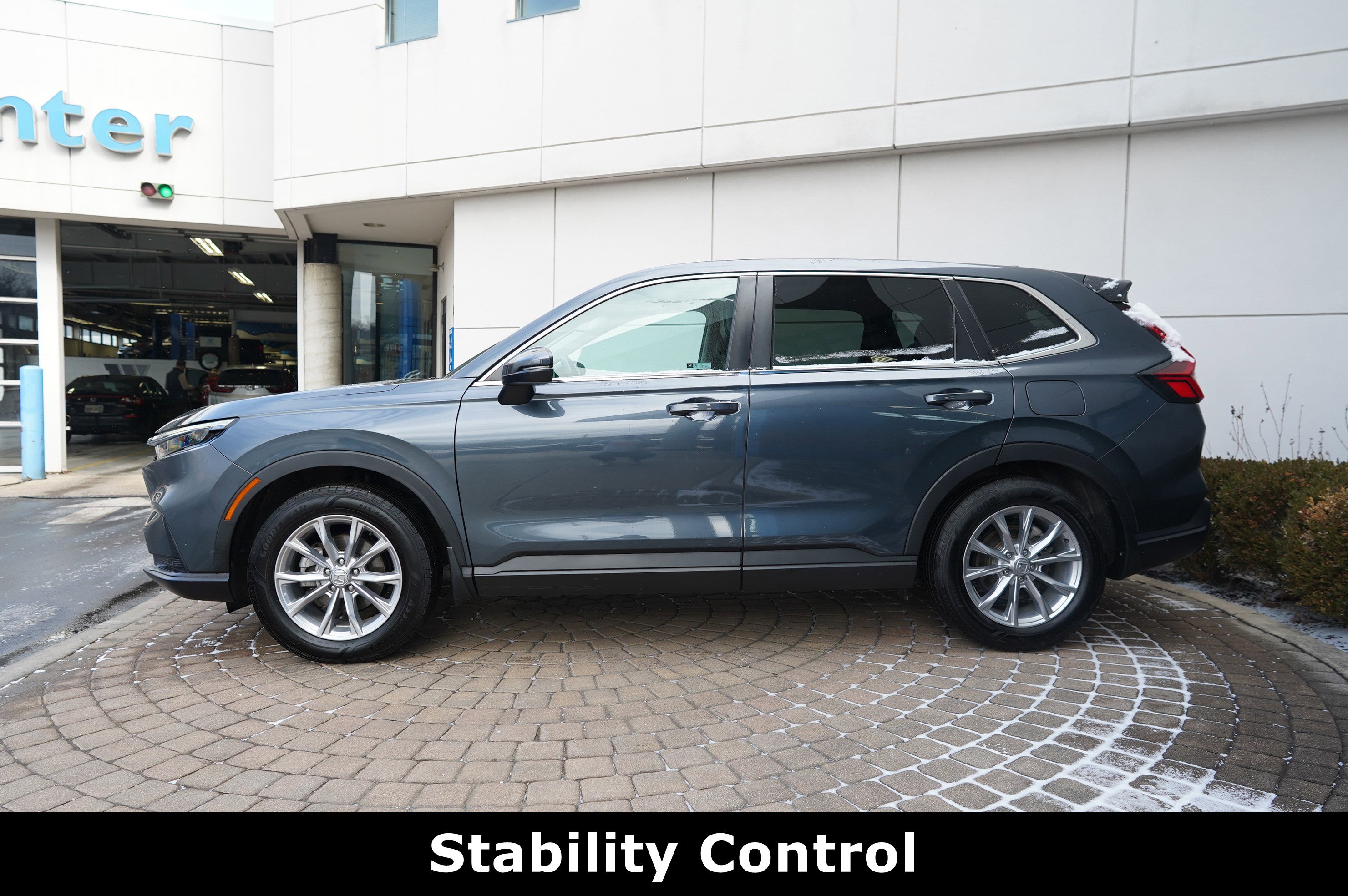 Used 2023 Honda CR-V EX-L image 19