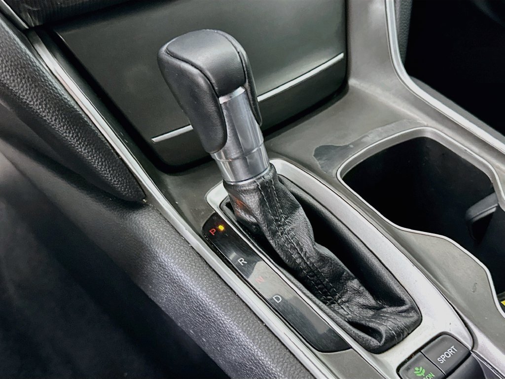 Used 2019 Honda Accord Sport image 16