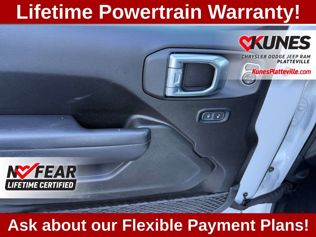 Used 2025 Jeep Wrangler Unlimited Rubicon image 23