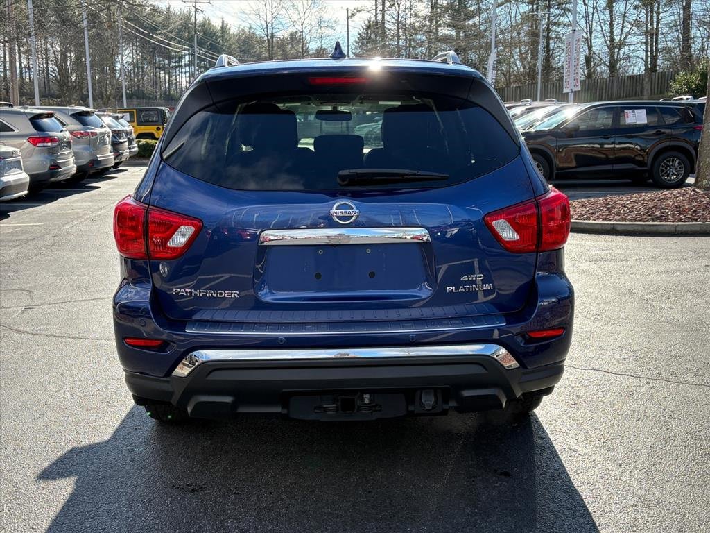 Used 2019 Nissan Pathfinder Platinum w/ Cargo Package image 5