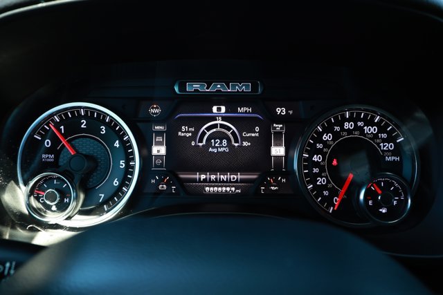 Used 2022 RAM 1500 Big Horn AWD/4WD image 12
