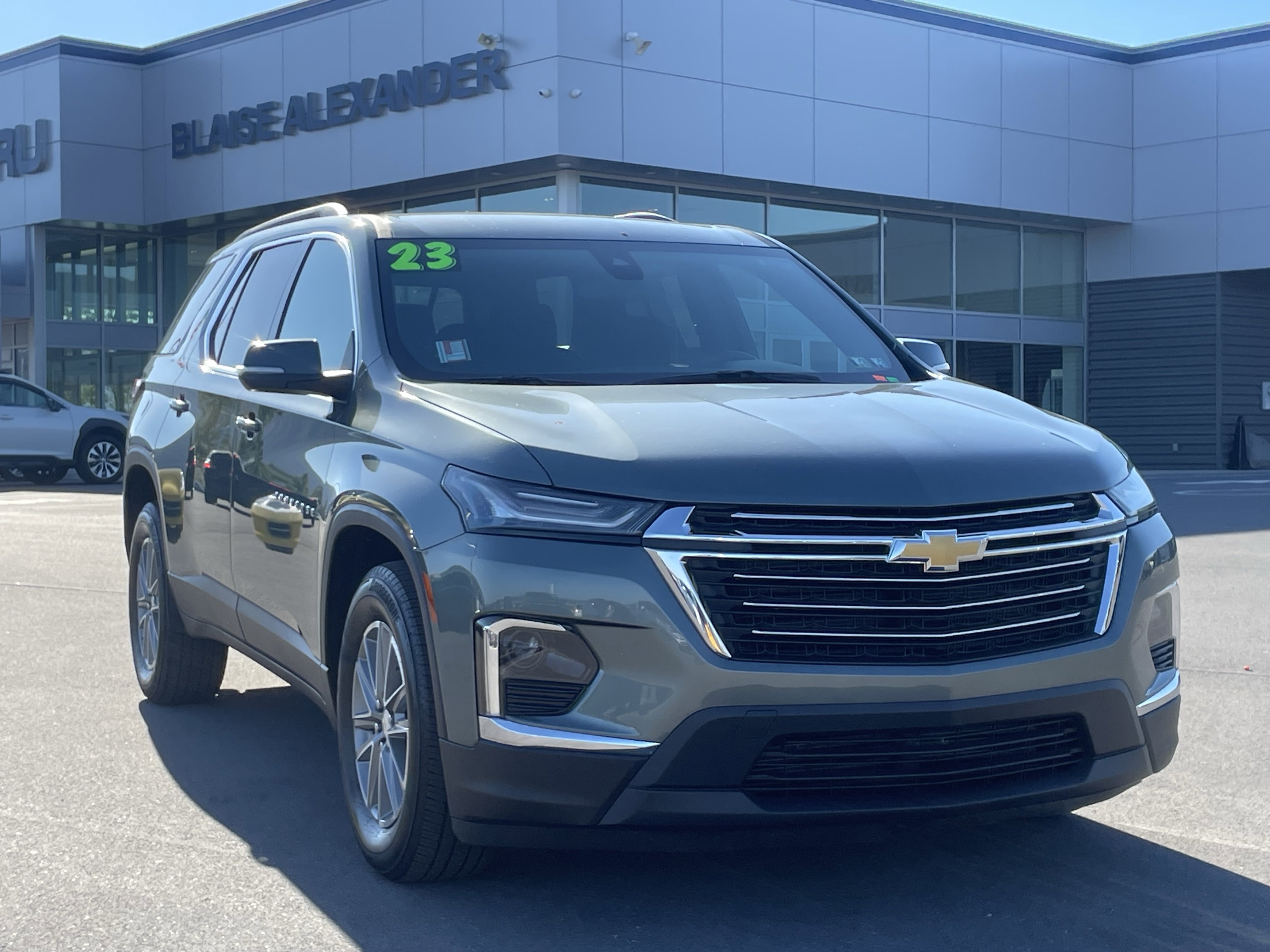 Used 2023 Chevrolet Traverse LT w/ LPO, Floor Liner Package