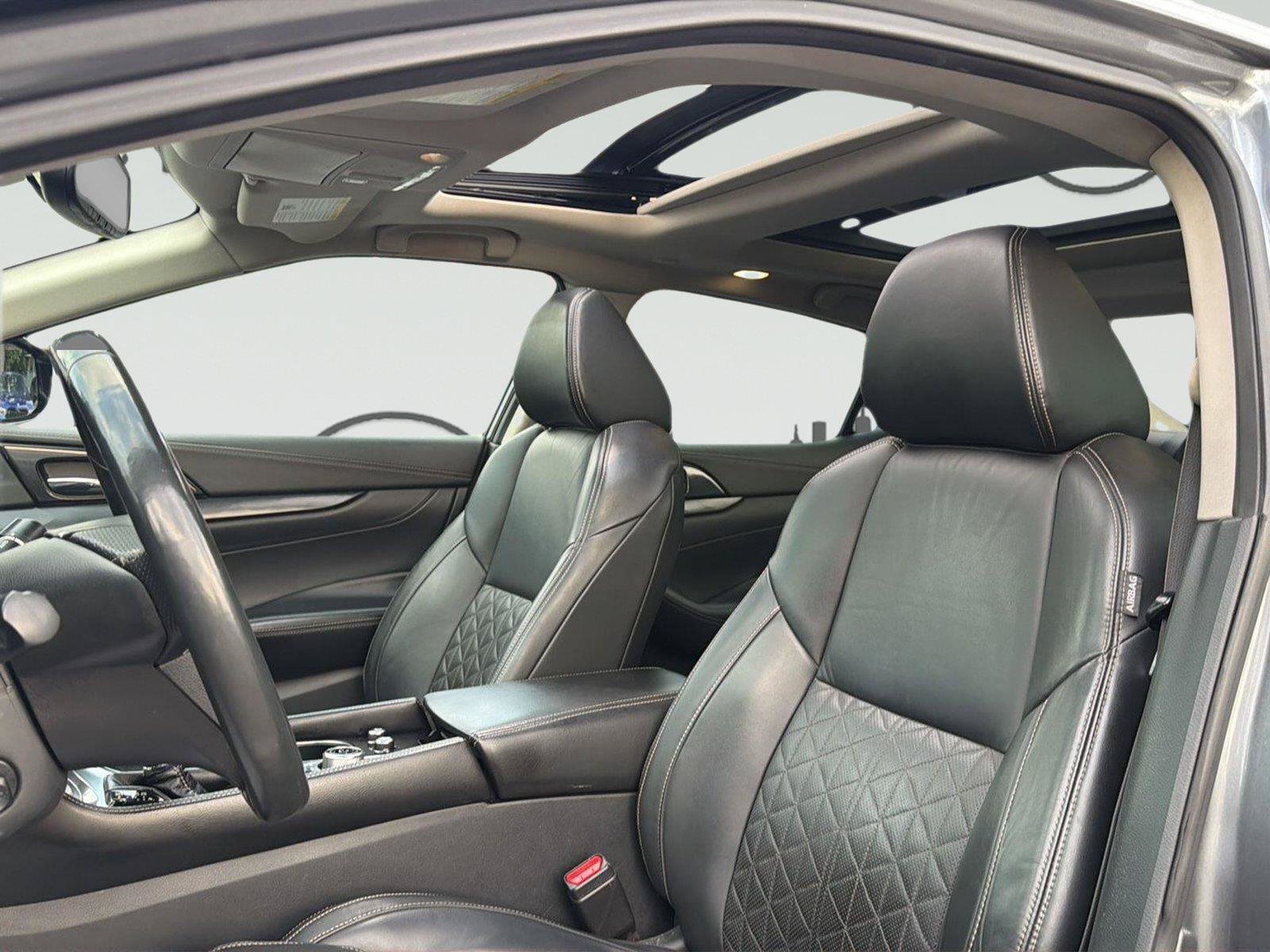 Used 2019 Nissan Maxima Platinum w/ Sport Mat Group FWD image 12
