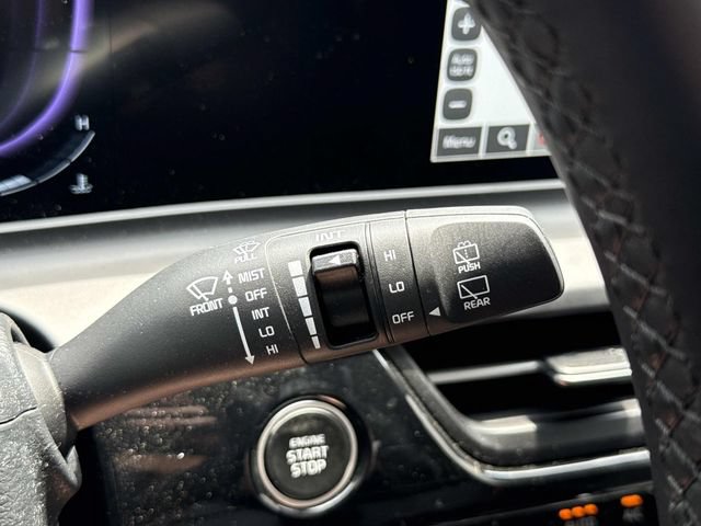Used 2025 Kia Seltos S FWD image 26