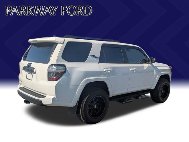 Used 2023 Toyota 4Runner TRD Off-Road Premium w/ Moonroof Package AWD/4WD image 5