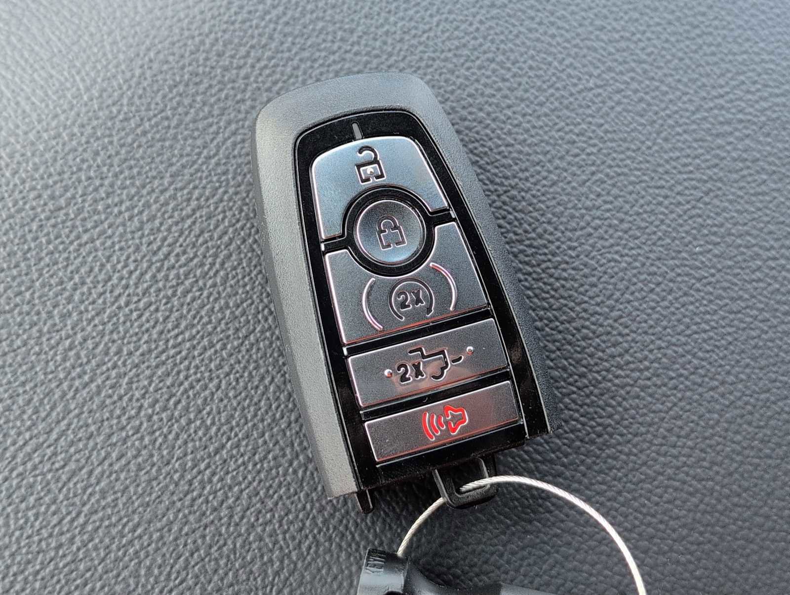 New 2025 Ford F150 Lariat w/ Equipment Group 501A Mid image 25