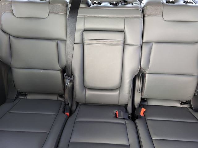 New 2026 Ford Explorer Active w/ Active Comfort Package AWD/4WD image 14