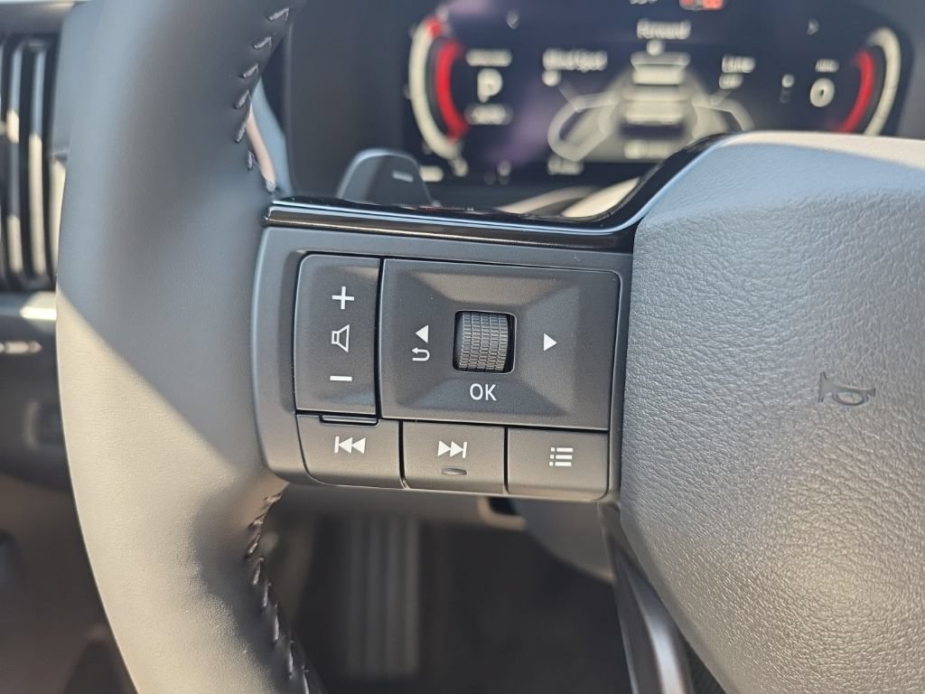 New 2026 Nissan Pathfinder SL AWD/4WD image 21