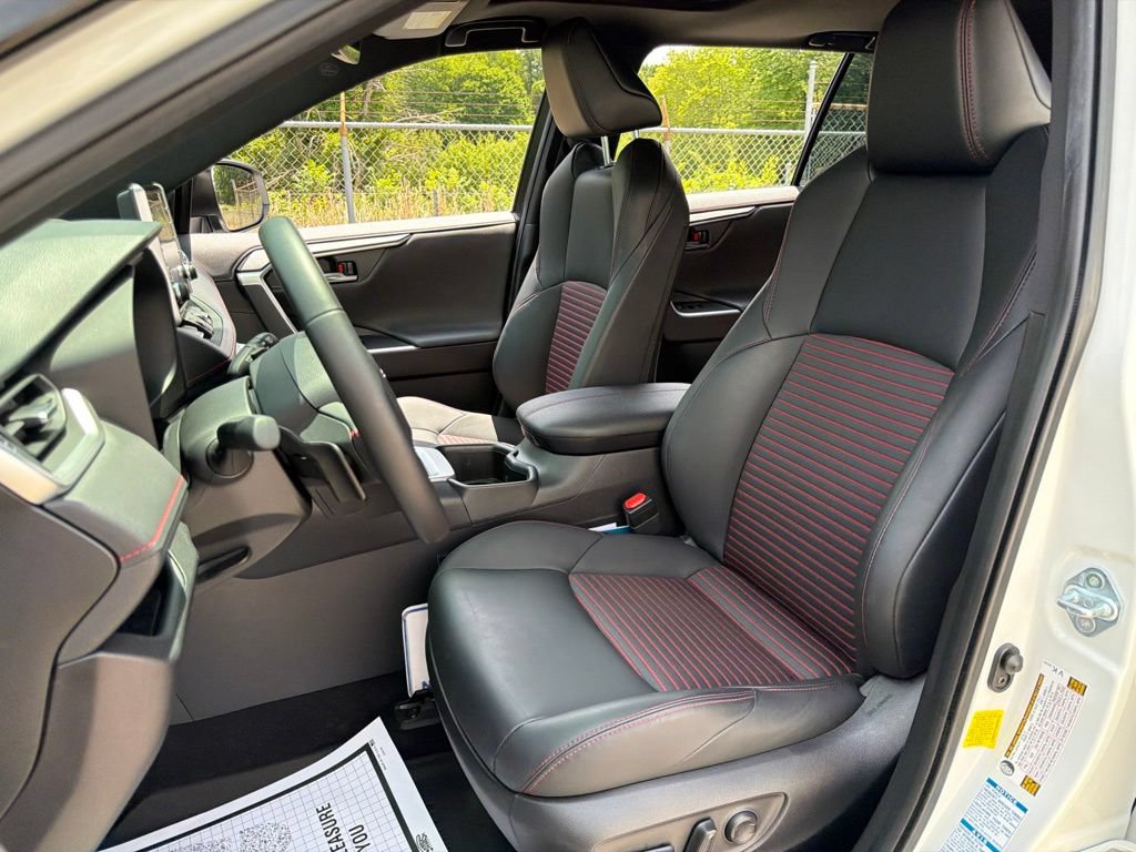 Used 2022 Toyota RAV4 XSE w/ Weather Package AWD/4WD image 25
