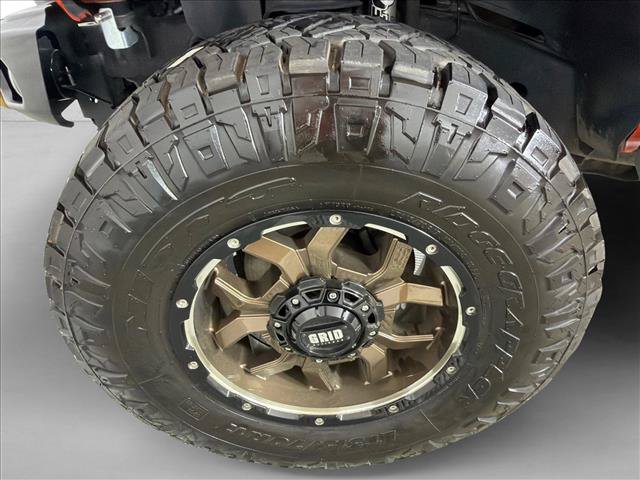 Used 2015 Jeep Wrangler Unlimited Sahara AWD/4WD image 12
