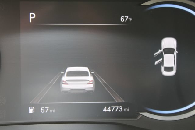 Used 2022 Genesis G70 2.0T RWD image 20