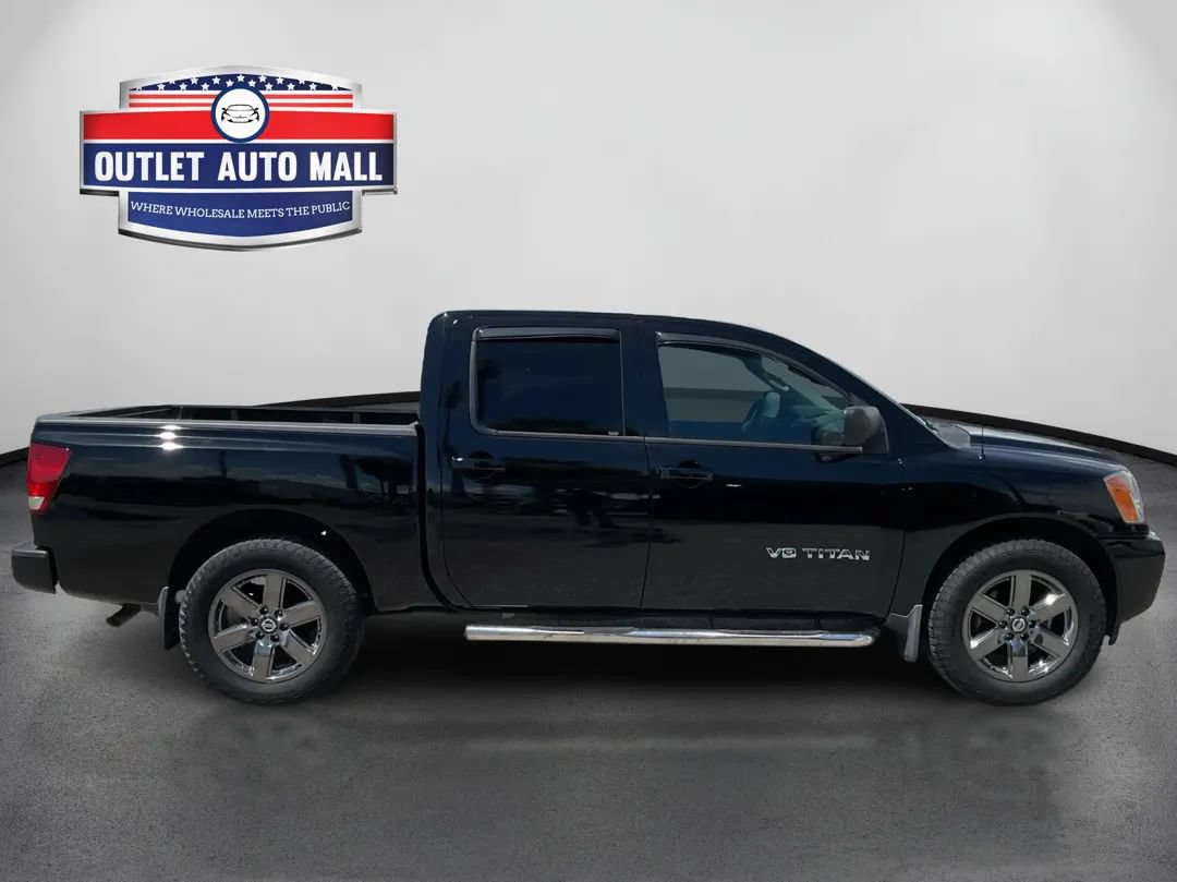Used 2015 Nissan Titan S w/ S Popular Equipment Package RWD image 2