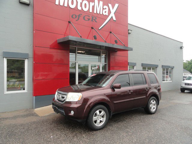 Used 2011 Honda Pilot EX image 1