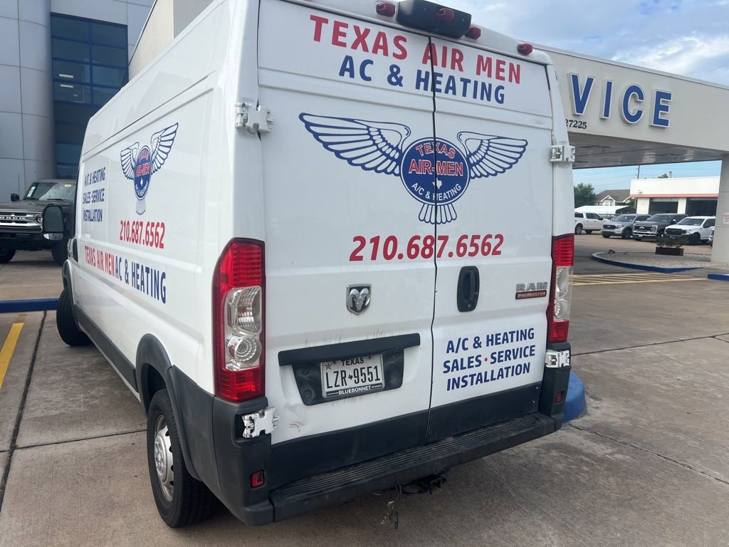 Used 2019 RAM ProMaster 2500 w/ Interior Convenience Group image 3