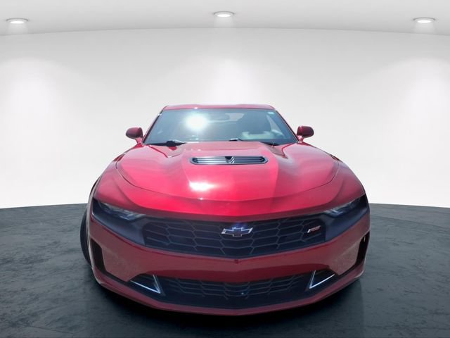 Used 2022 Chevrolet Camaro LT w/ RS Package RWD image 4