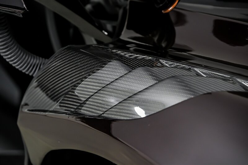 Used 2018 McLaren 720S RWD image 9