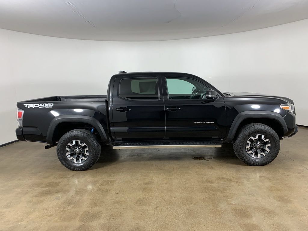 Used 2022 Toyota Tacoma TRD Off-Road w/ Technology Package AWD/4WD image 7