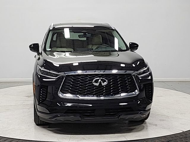 Used 2025 INFINITI QX60 Luxe w/ Cargo Package image 2