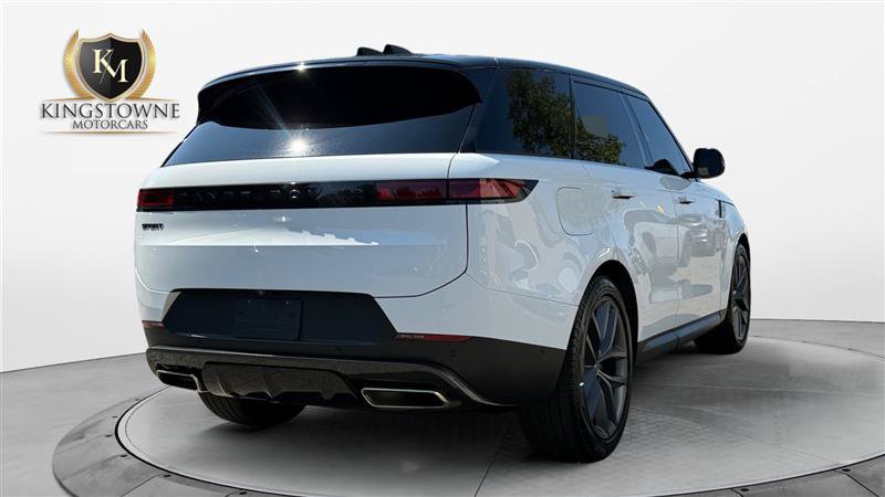 Used 2024 Land Rover Range Rover Sport SE AWD/4WD image 5