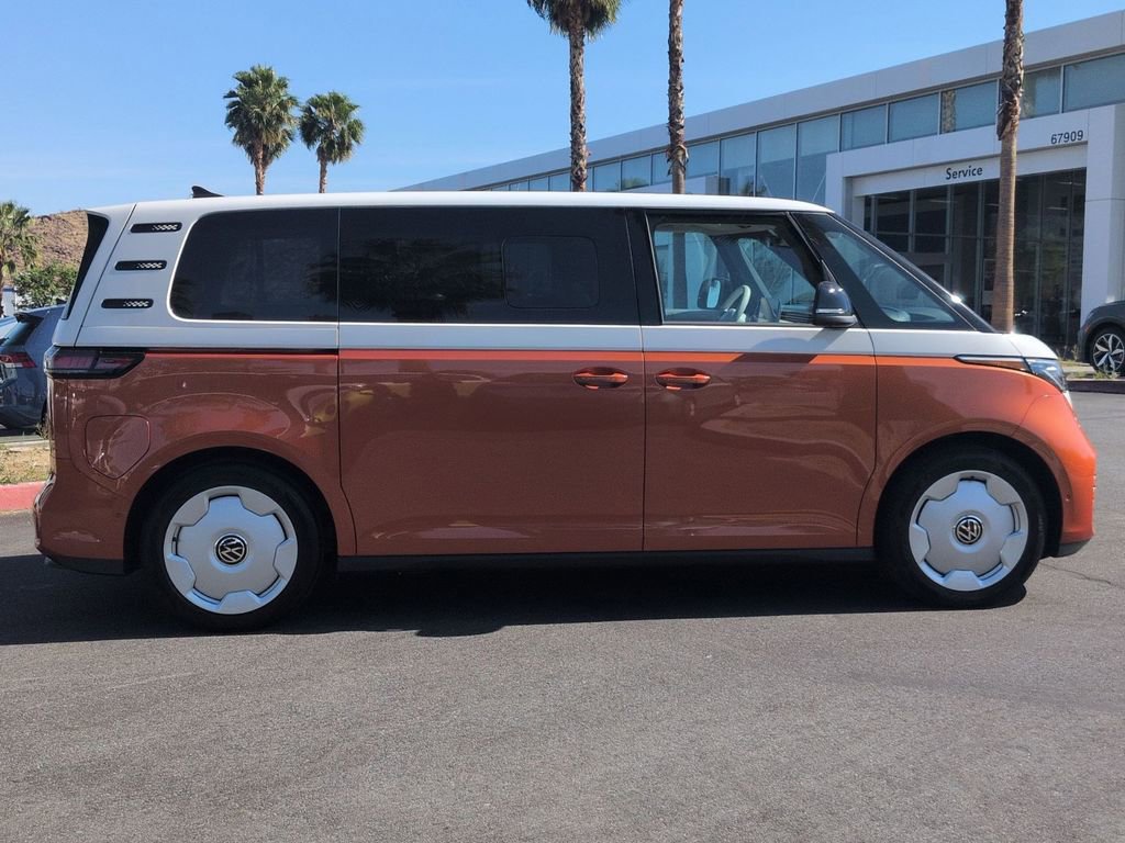 New 2025 Volkswagen ID. Buzz Pro S Plus image 2