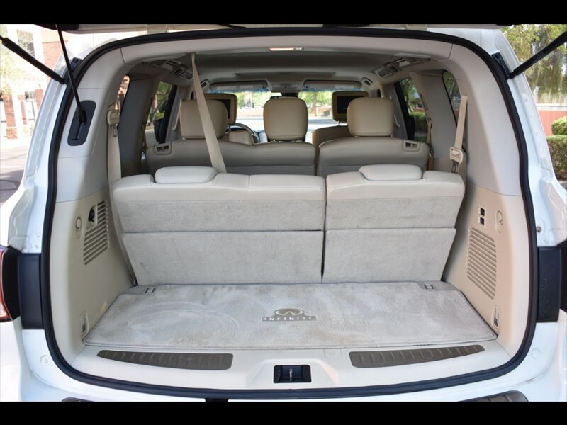 Used 2014 INFINITI QX80 2WD w/ Deluxe Touring Package image 26