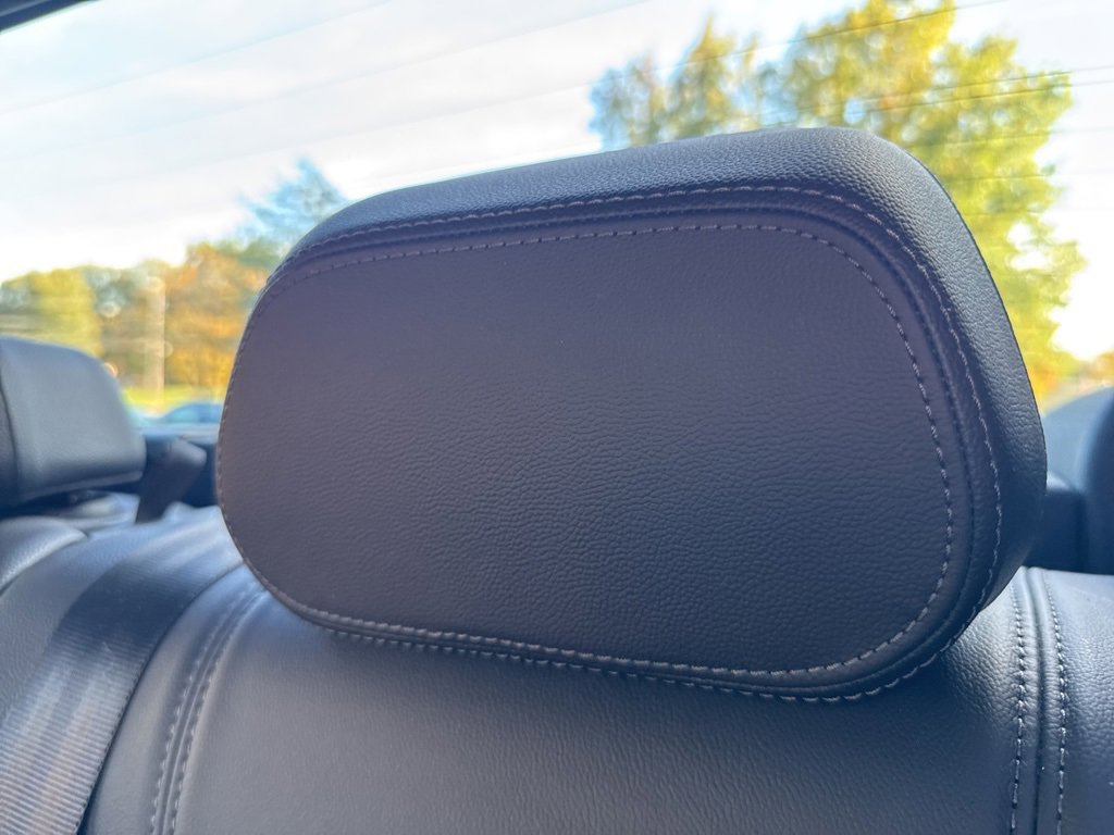 Used 2022 Alfa Romeo Giulia Veloce image 48