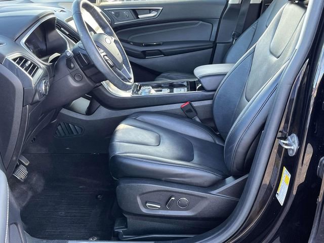 Used 2019 Ford Edge Titanium w/ Cold Weather Package image 13