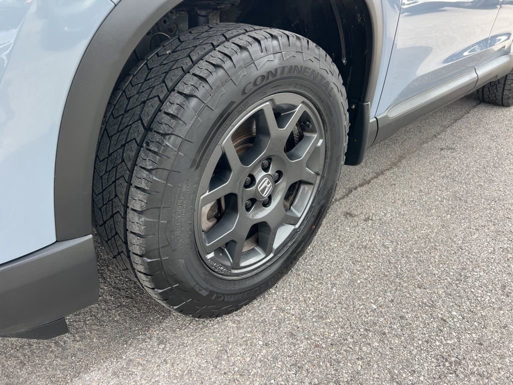 Used 2023 Honda Pilot TrailSport image 32