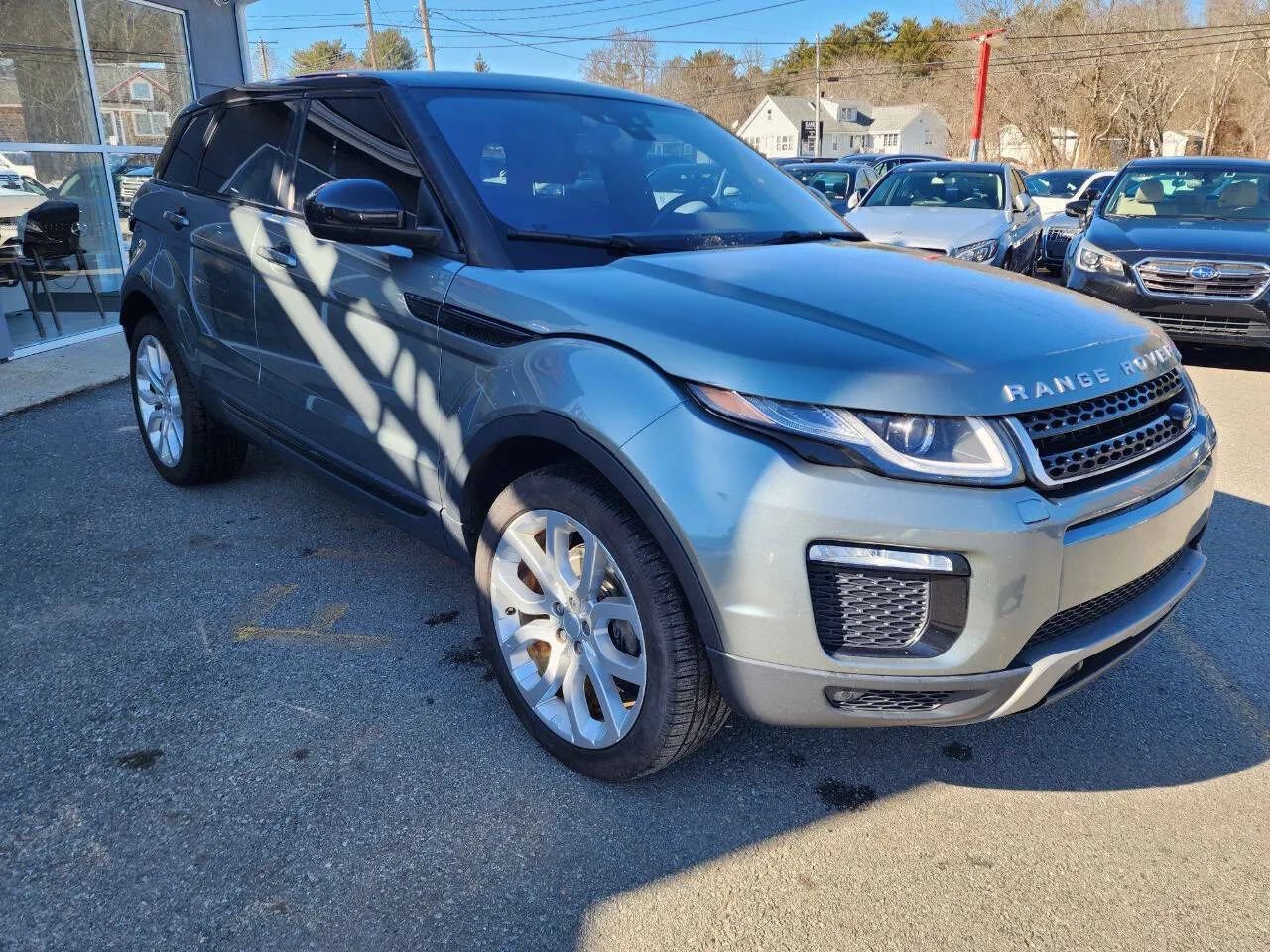 Used 2017 Land Rover Range Rover Evoque SE Premium AWD/4WD image 3