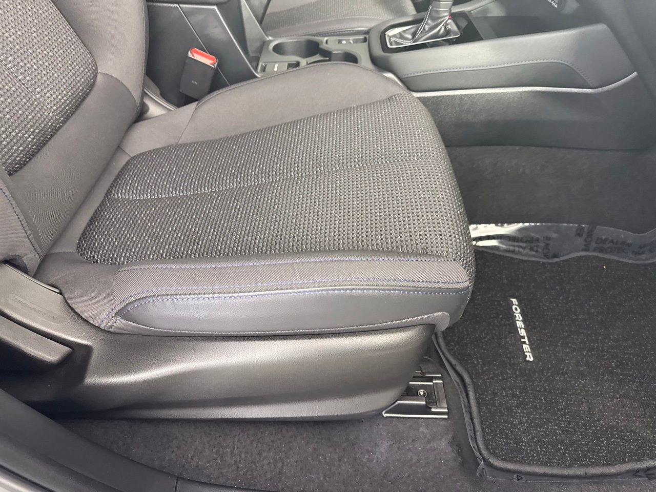 Used 2025 Subaru Forester Premium w/ Convenience Package #1 image 31