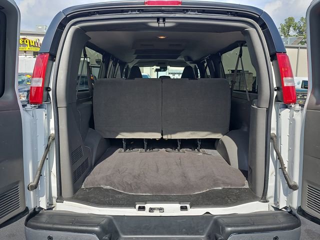 Used 2023 Chevrolet Express 3500 LT w/ LT Preferred Equipment Group image 13